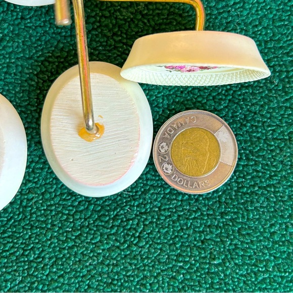 Vintage Ceramic Shower hooks - Picture 4 of 4